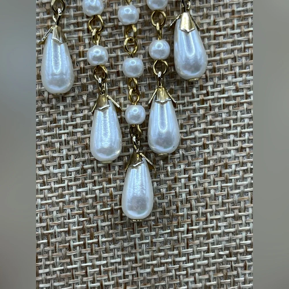 Gold Tone and  Pearl Brooch Waterfall Victorian Style Brooch Teardrop